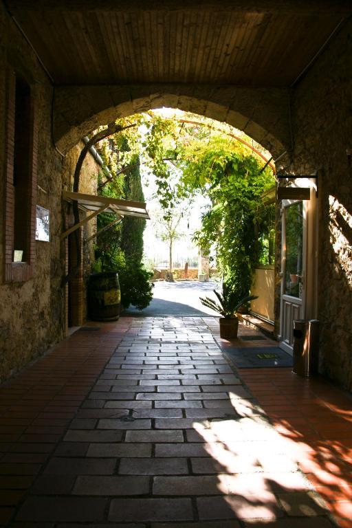 Hotel Logis Auberge Cote Jardin Lézignan-Corbières Exterior foto